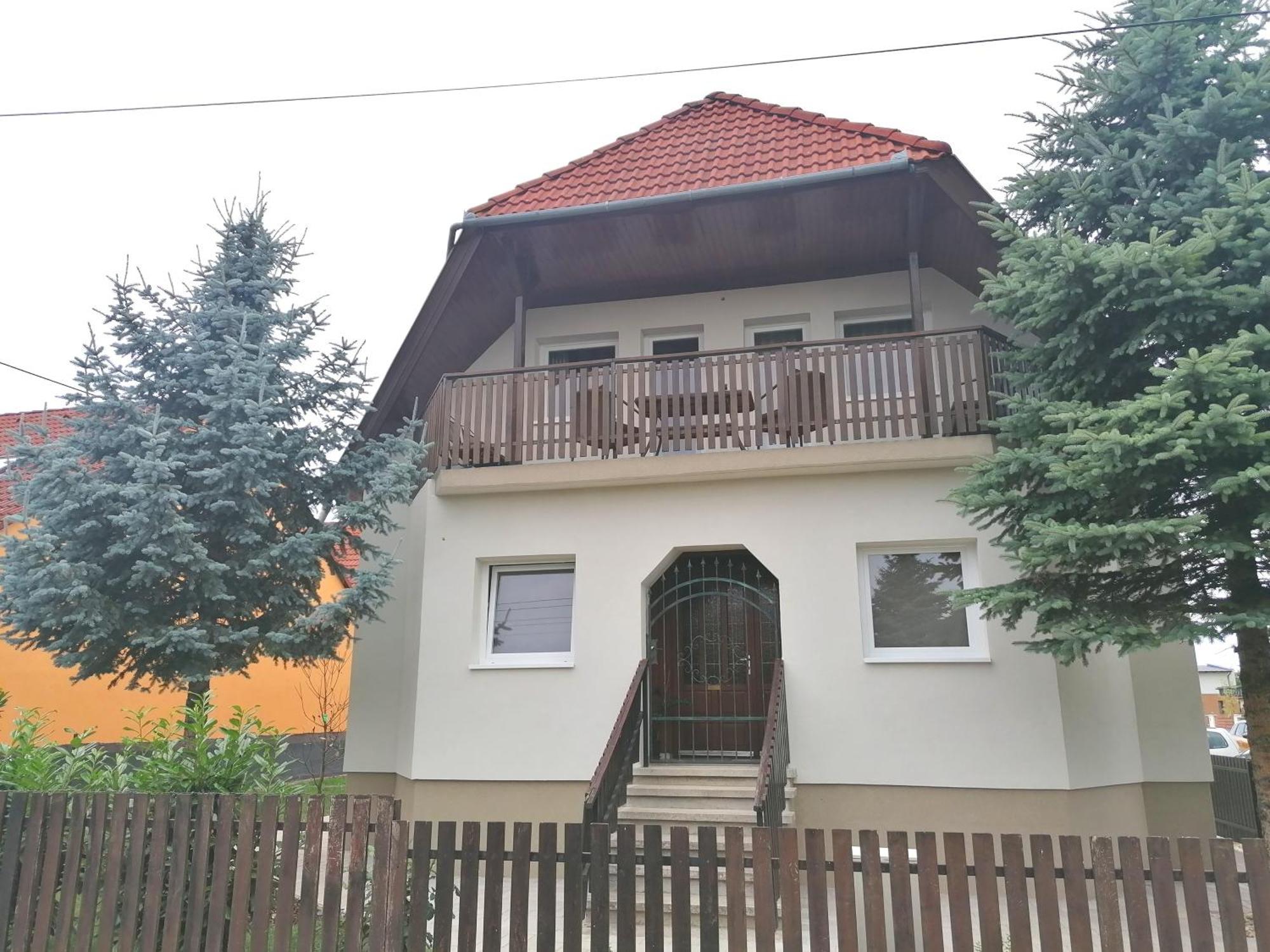 Villa Lili Apartments Balatonkeresztúr Cameră foto